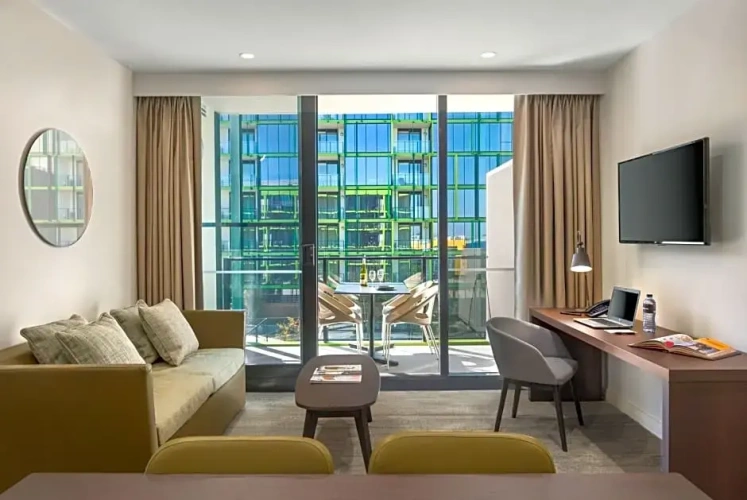 2 Bedrooms Executive Apartment