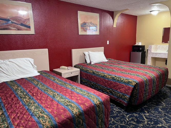 Standard Quadruple room