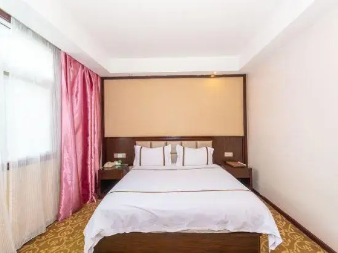Longxi Hotel