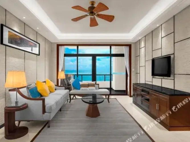 Executive Suite with ocean view