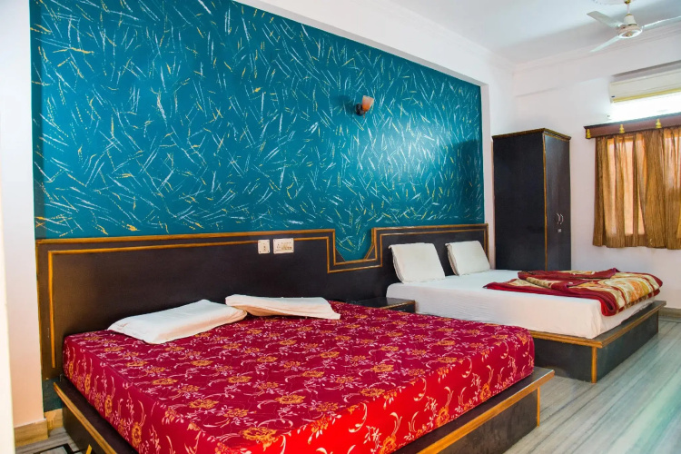 Hotel Udai Palace
