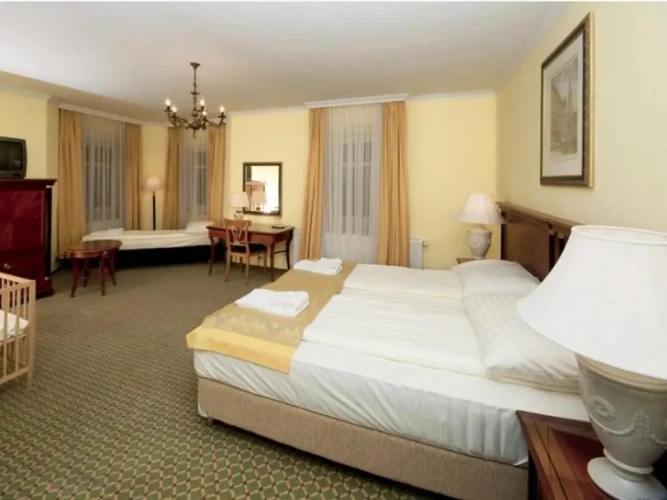 Standard Double room with view