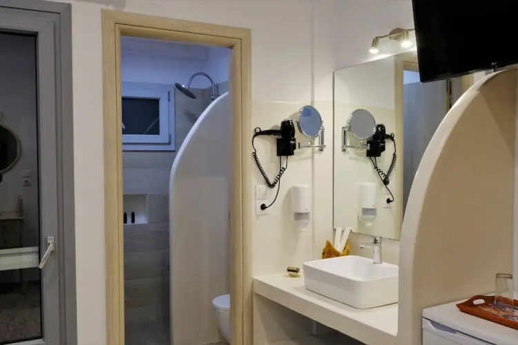 Giasemi Rooms