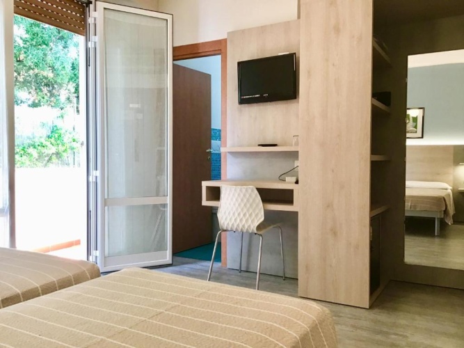 Standard Double Basement room