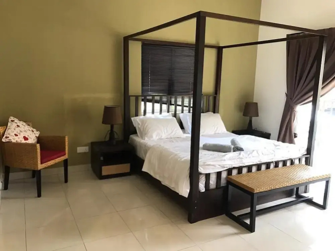 Gold Coast Marib Comfy Studio