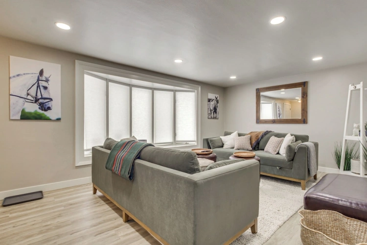4 Bedrooms Cottage