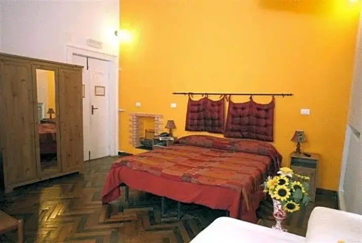Standard Quintuple room