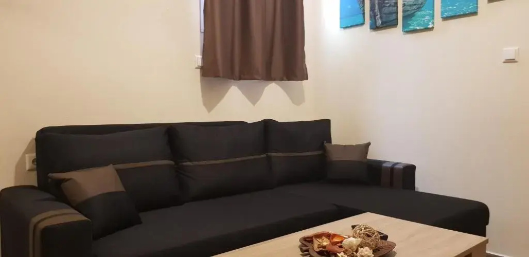 City's Center Lux. Apt.Up 4 persons and BBQ