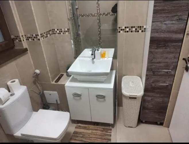 Unique's Apartment