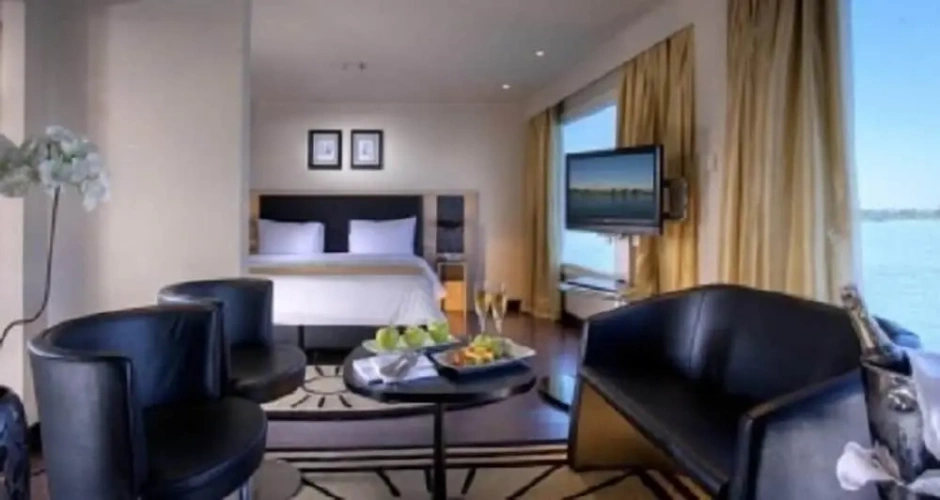 Double Suite