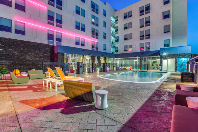Aloft Dallas Arlington Entertainment District photo 19