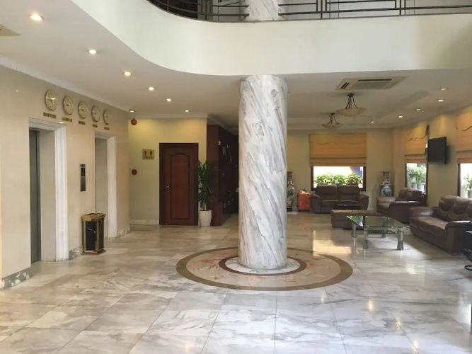 Sunny Hotel