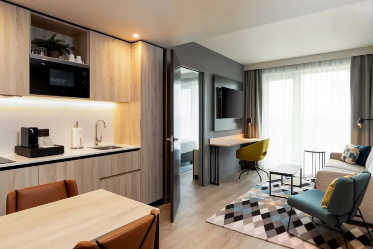 1 Bedroom Double Suite