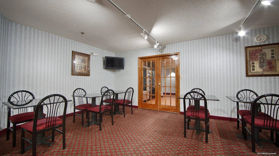 Best Western Monticello photo 28