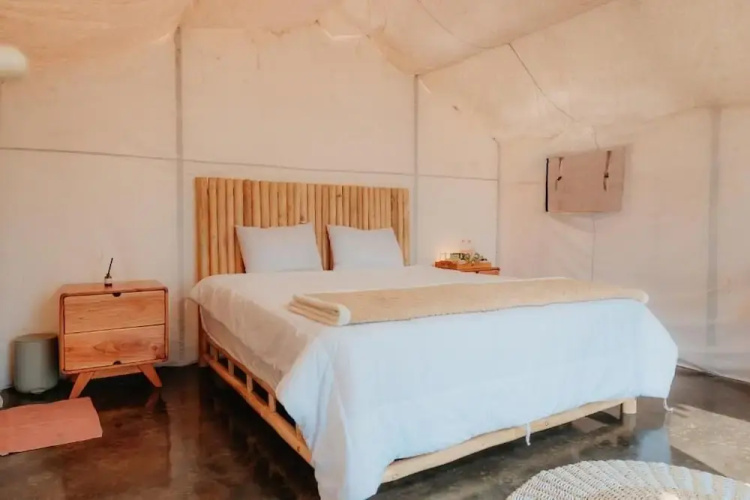 Happynest Glamping and Villa Dieng