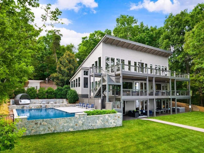 Cottage with balcony