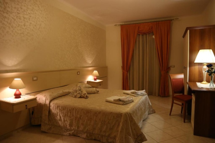 Standard Single room with view