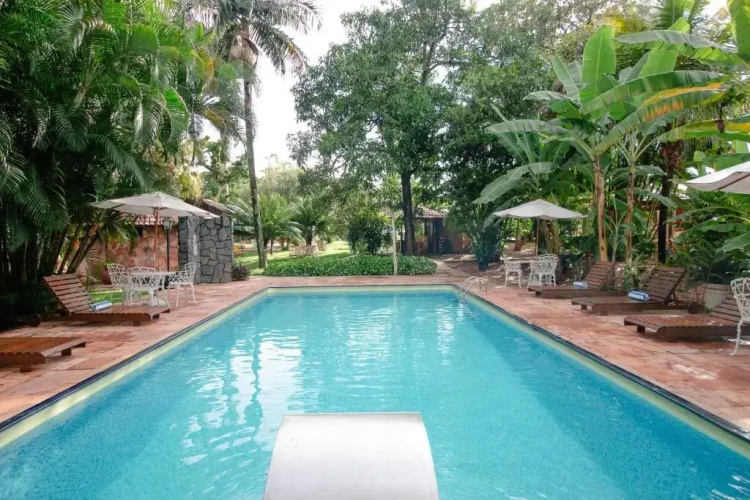 Pouse no Jardim