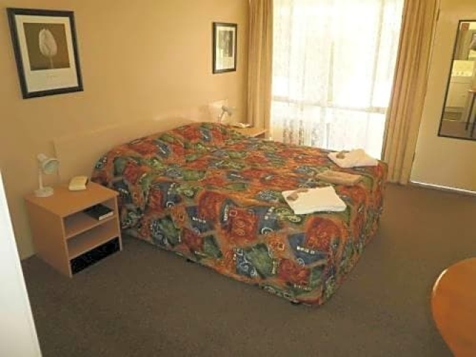 Standard Double Basement room