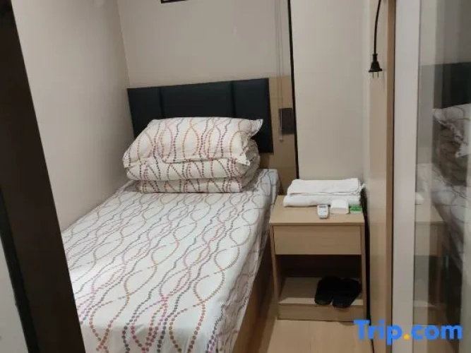 Economy room