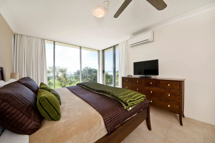 Berkeley On The Beach Apartment