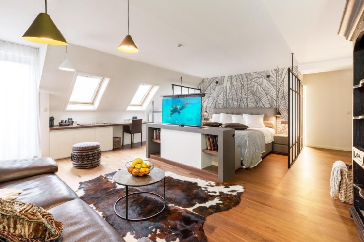 Guest rooms