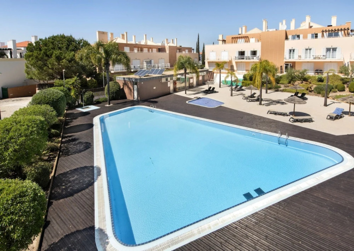 CG 12D - Cabanas Gardens