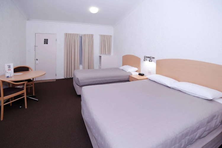Boulevarde Motor Inn