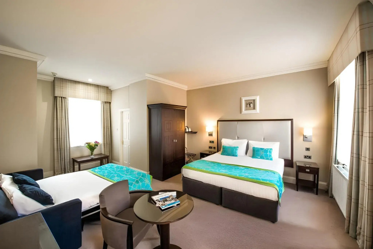Leonardo Edinburgh City Hotel