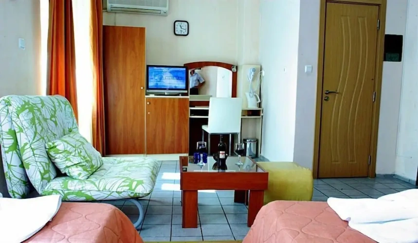 1 Bedroom Comfort Twin room
