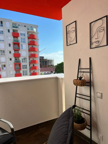 Golden Apartment