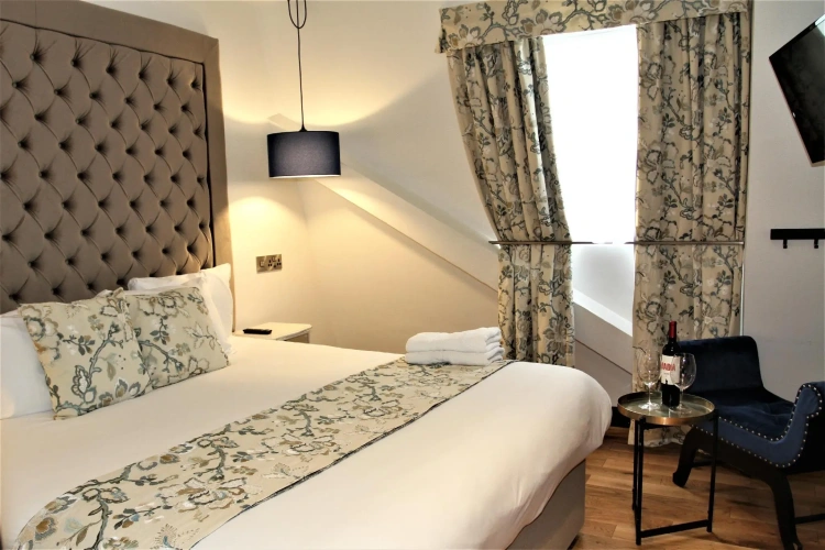 Deluxe Double room
