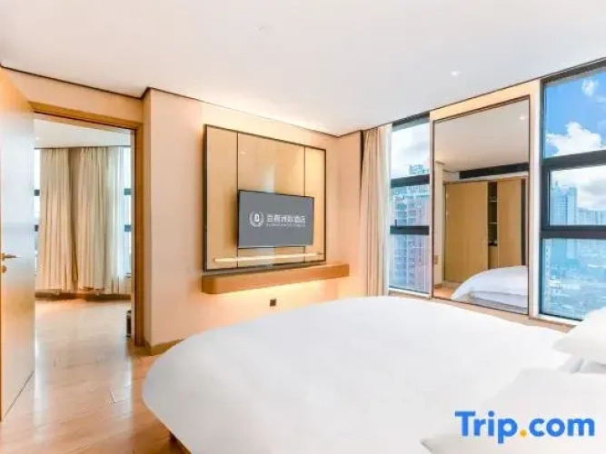 Executive Double Suite with river view