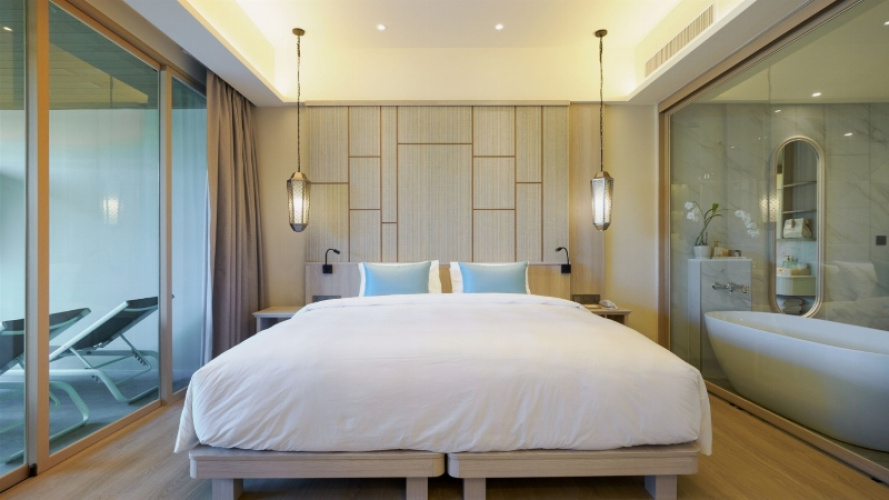 Pool Suite