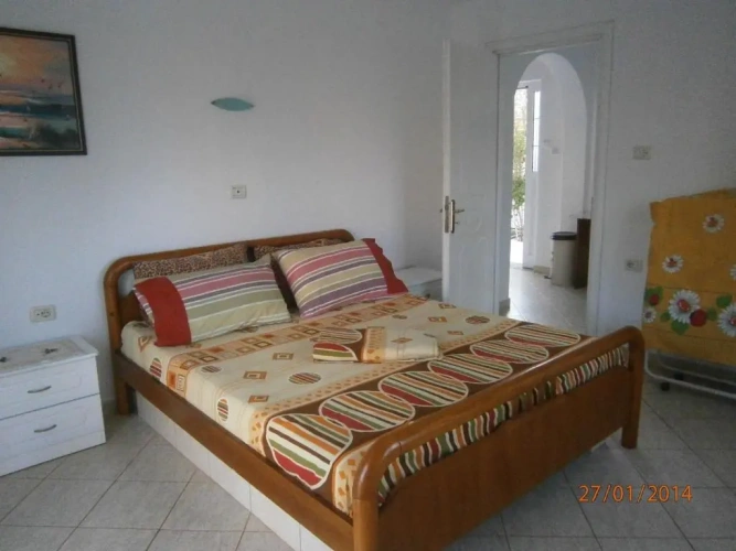 1 Bedroom Apartment with balcony and with sea view