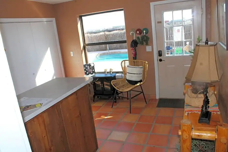 Adobe Rose Boutique Inn