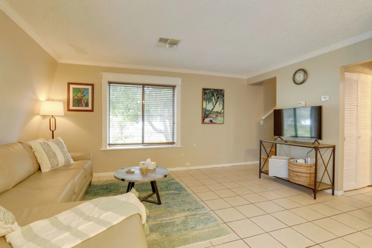 2 Bedrooms Apartment with balcony