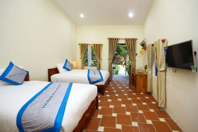 Superior Twin room with garden view