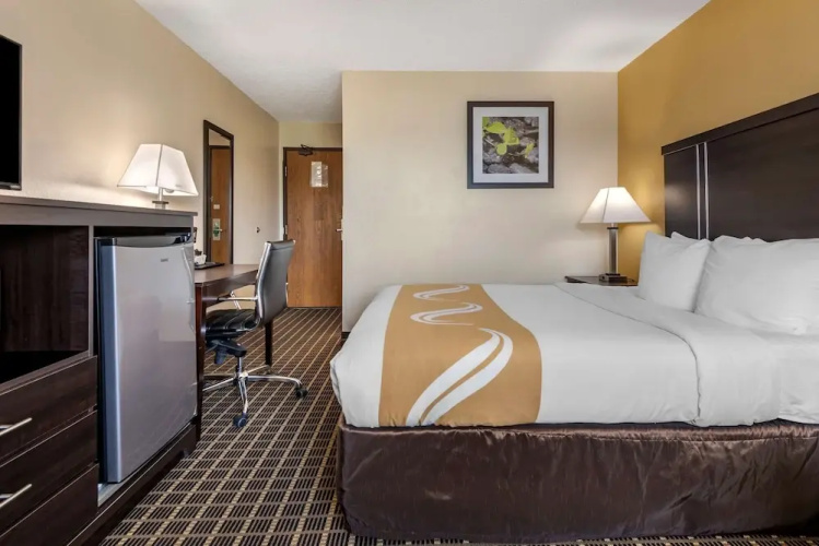 Allegheny Inn & Suites