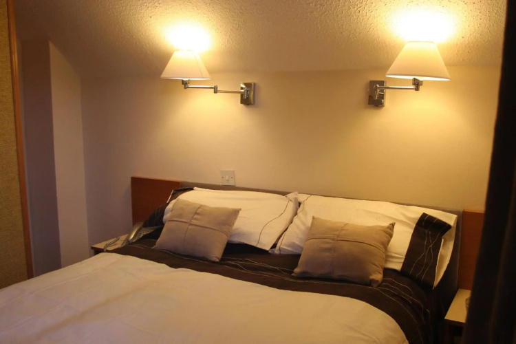 Clifton Lodge Hotel