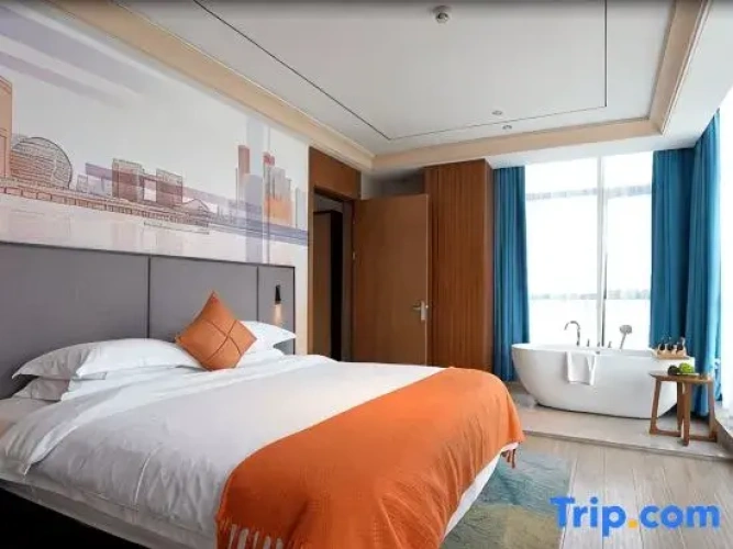 Premier Suite