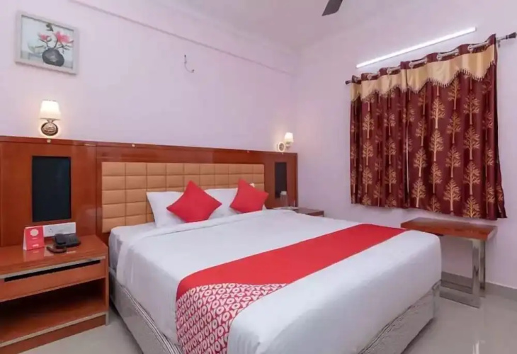 Swarnam Residency