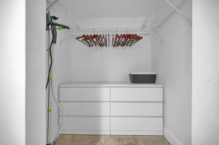 Zeus Sanctuary in Brickell Miami