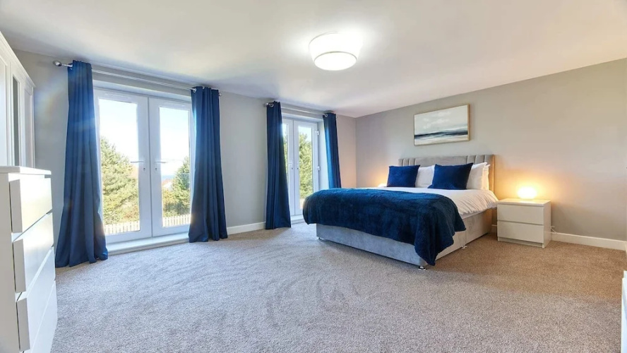 Host Stay Castle View