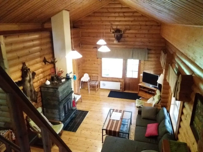3 Bedrooms Apartment