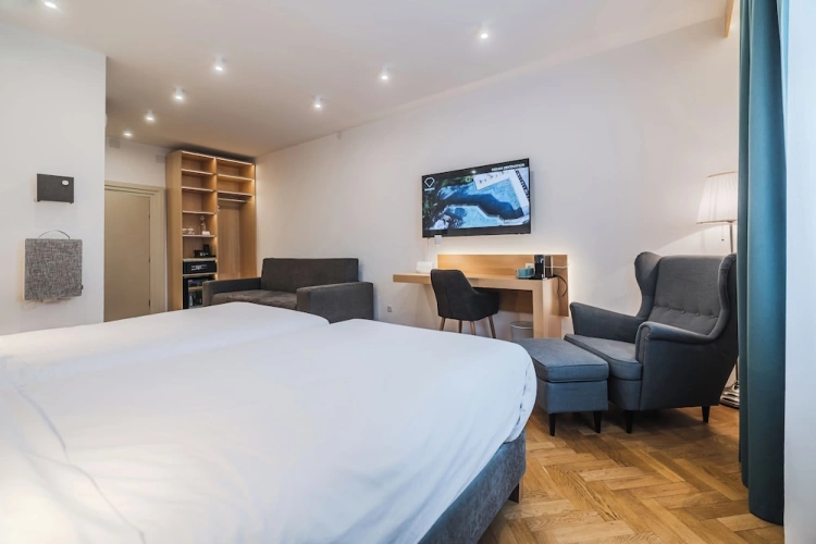 Superior Twin room