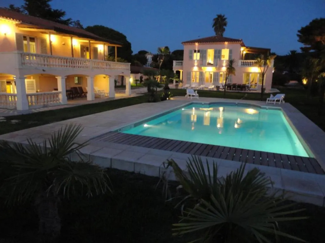 Villa Playa del Sol -B3