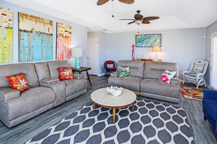 3 Bedrooms Cottage