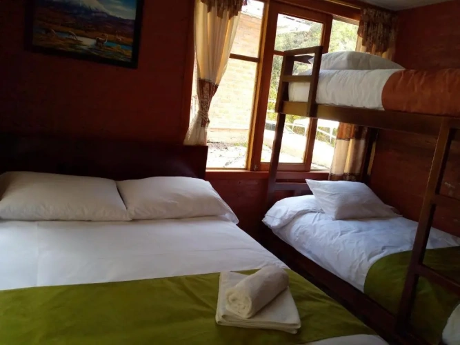 Standard Triple room
