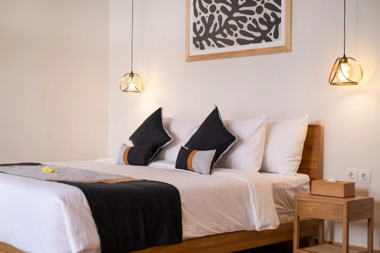 4BR Luxury Modern Contemporary Villa in Canggu